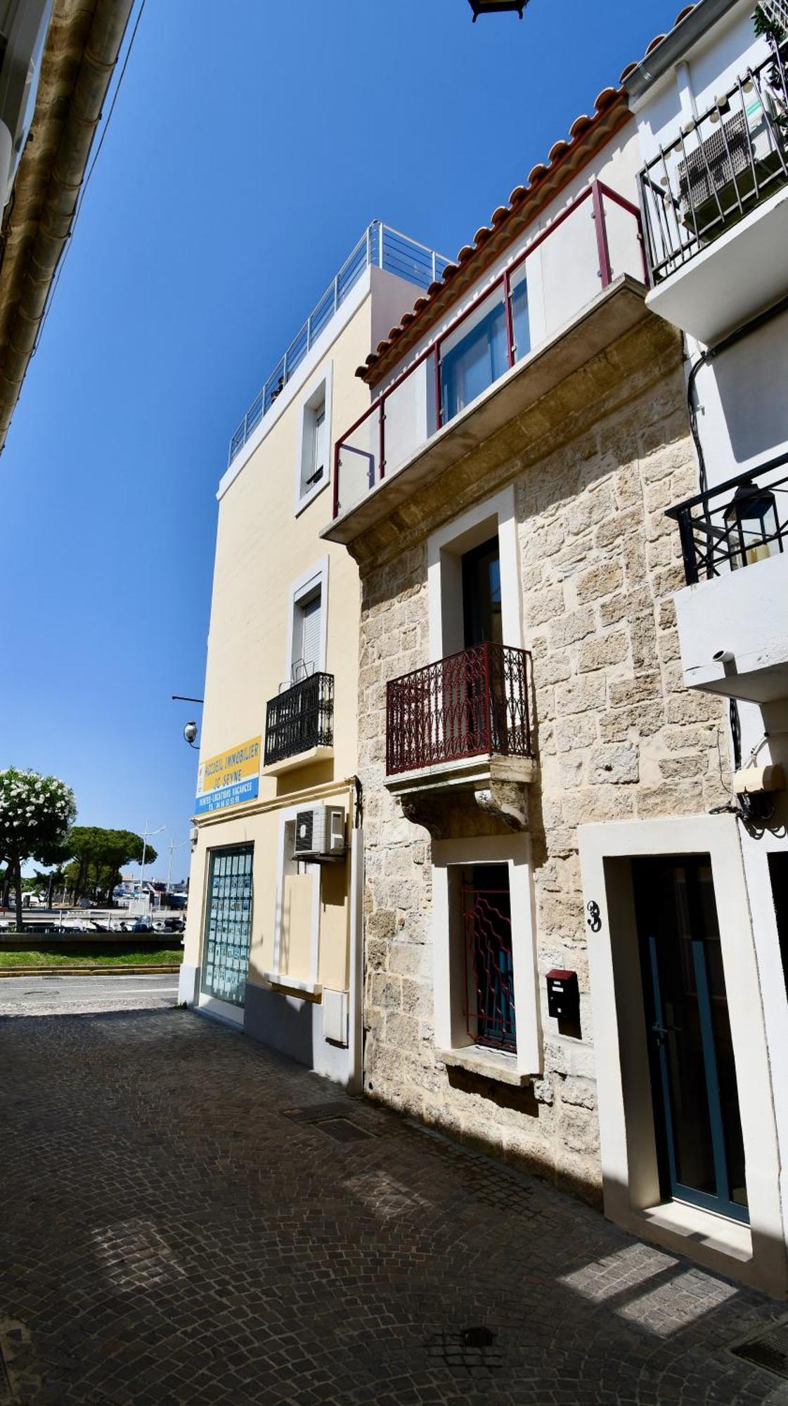 Maison De Village Renovee ! Le Grau-du-Roi Exterior photo